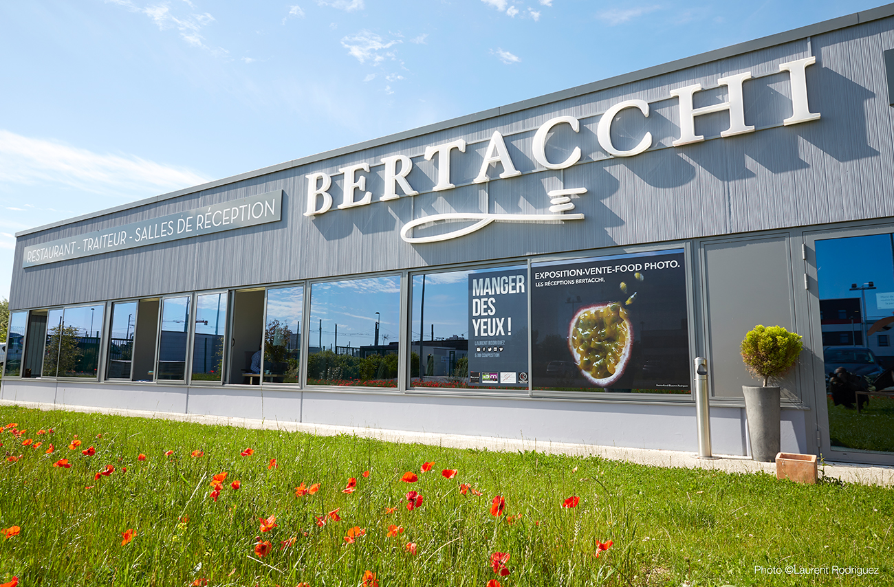 Bâtiment - Extérieur - Bertacchi Traiteur à Reims